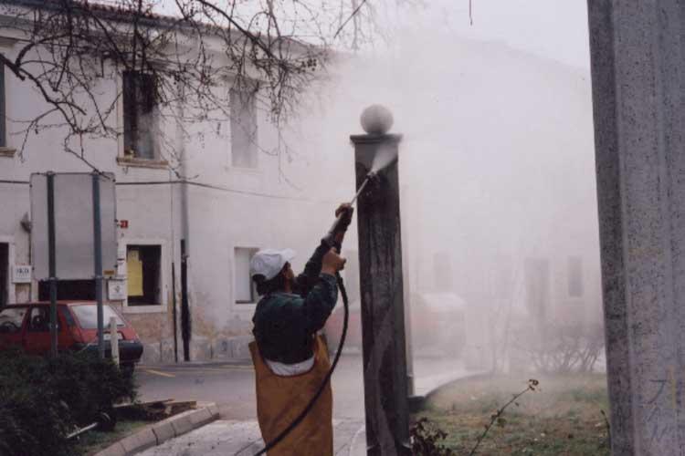 Visokotlačno čiščenje — projekt 11